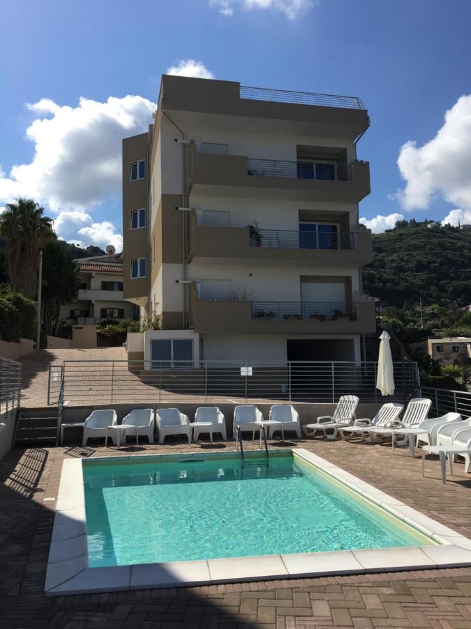 Sapphire Penthouse Apartment Тропеа Екстериор снимка