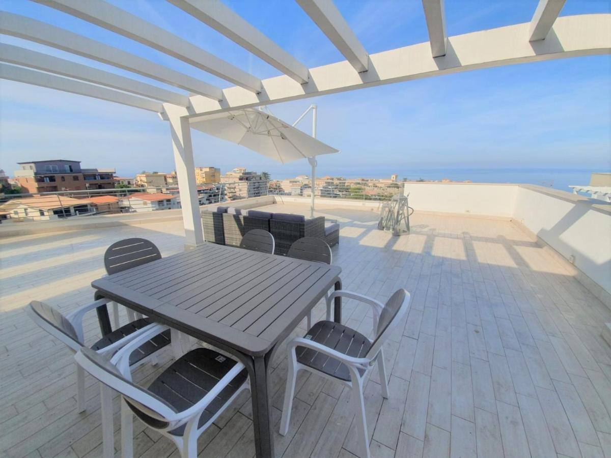 Sapphire Penthouse Apartment Тропеа Екстериор снимка